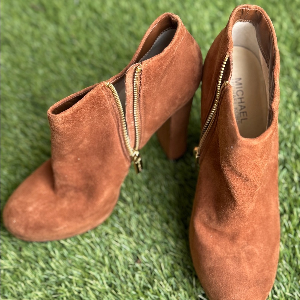 Guess Brown Heeled Boots Suede Elegance